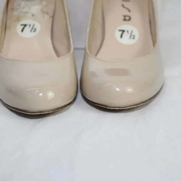 UNISA ladies Heels - Picture 1 of 8